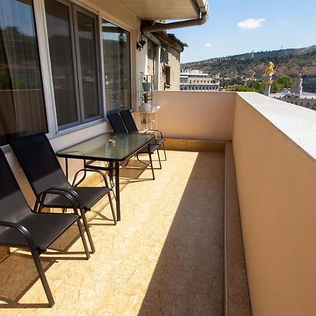 Big Terrace Apartment On Liberty Square Tbilisi Eksteriør billede