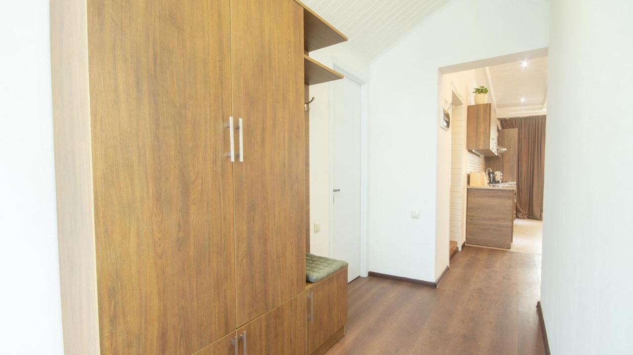 Big Terrace Apartment On Liberty Square Tbilisi Eksteriør billede